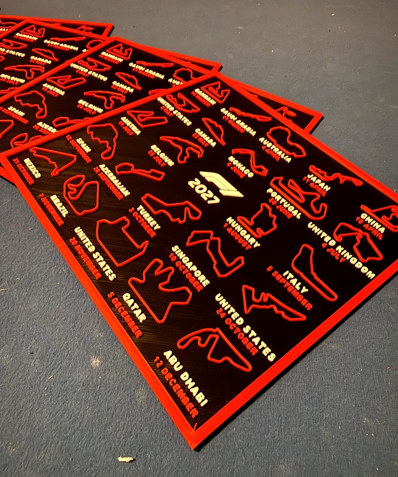 Detailuitsnede: verhoogde circuitlijnen